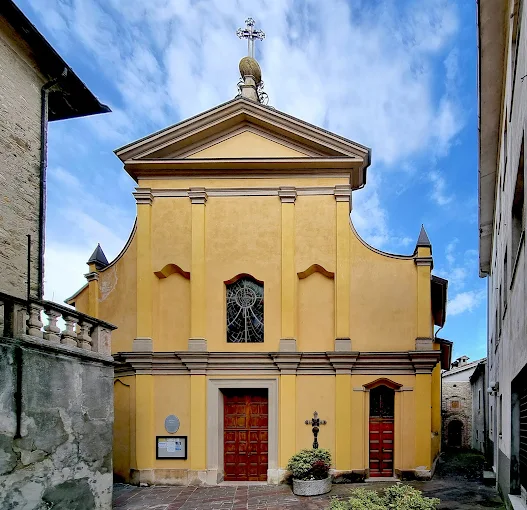 NIBBIANO - Piazzetta della Chiesa